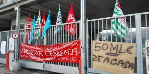 Cementir: continua lo sciopero al freddo, in attensa dell&#039;incontro di domani in Prefettura