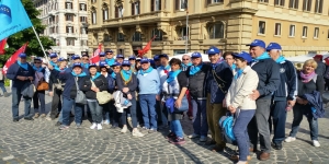 Questa mattina a Roma manifestazione unitaria dei pensionati: UILP Alessandria presente!