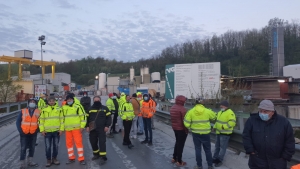 Sciopero ad oltranza al cantiere Radimero da ieri pomeriggio