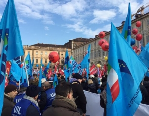 Uilpa: le immagini dello sciopero del 12 dicembre a Torino