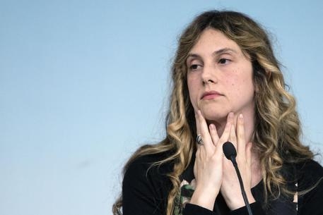 Statali: Madia, al via taglio permessi-distacchi sindacali